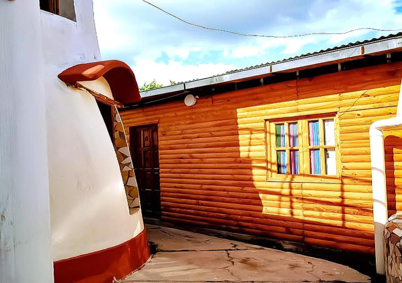 Comarca Del Hobit Vila Yala Exterior foto